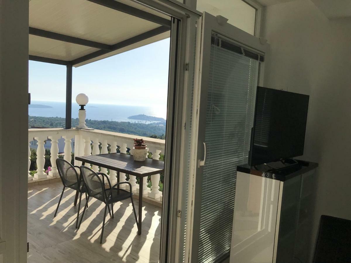 Apartment Santa Marina Примоштен Экстерьер фото