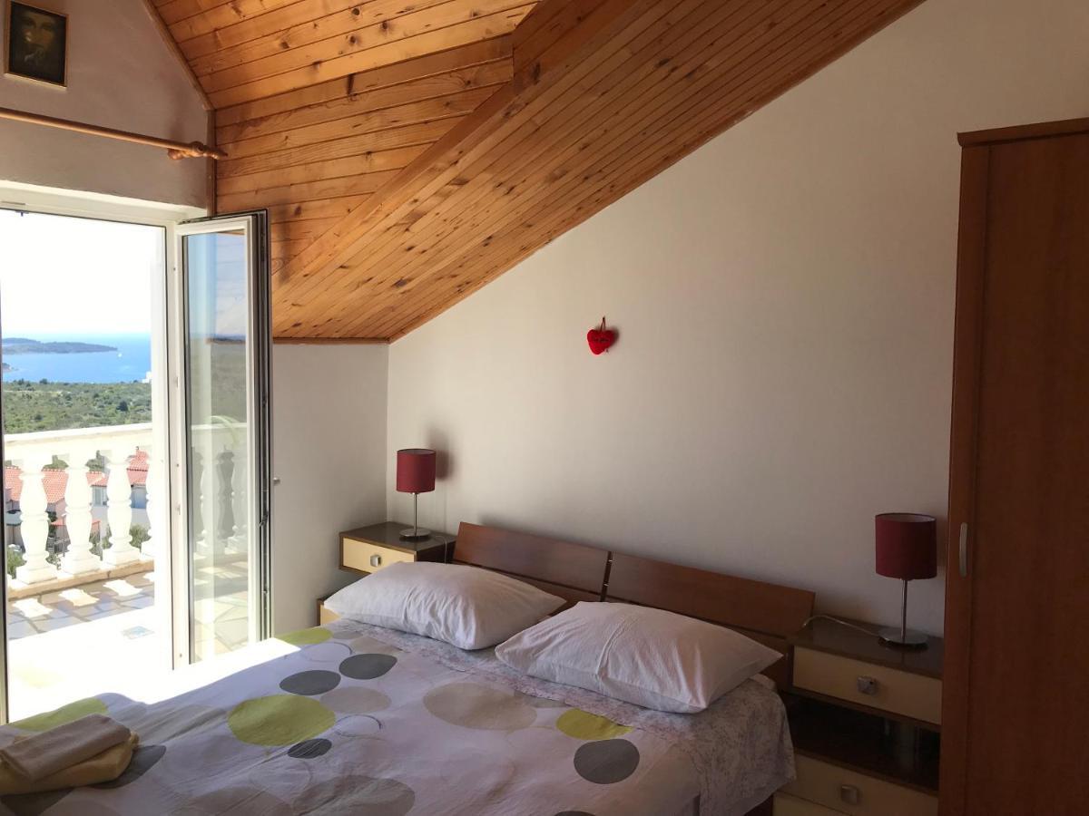 Apartment Santa Marina Примоштен Экстерьер фото